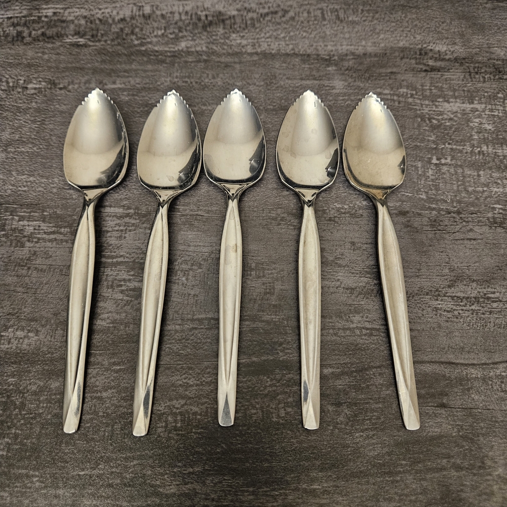 Wm Rogers & Son Stainless Steel Grapefruit Spoons